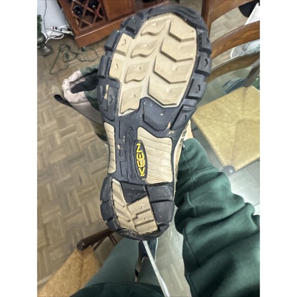 Keen Brixen Waterproof Insulation Boot Men 10.5 Winter Hike Mountaineering Rare